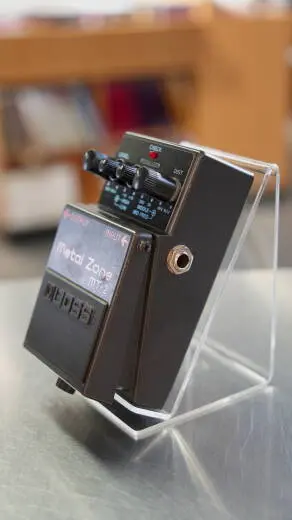 BOSS - MT-2 2