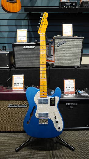 Store Special Product - Fender - 011-0392-802