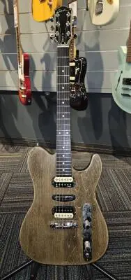 Godin Guitars - G49301