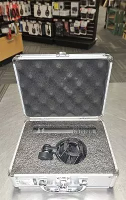 ART Pro Audio - AR5 2