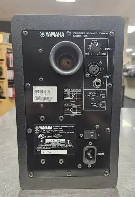 Yamaha - HS5 2
