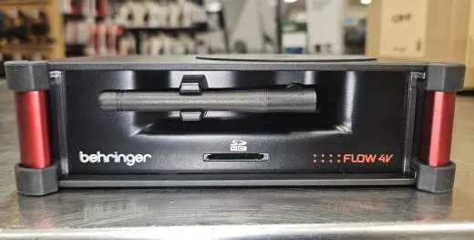 Behringer - FLOW 4V 2