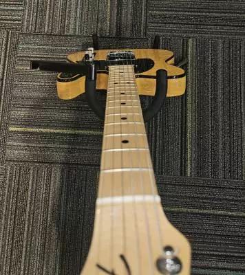 Fender - 011-4212-750 2