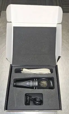 ART Pro Audio - M-ONEU