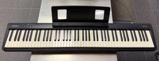 Roland FP-10 Portable Digital Piano W/Speakers - Black