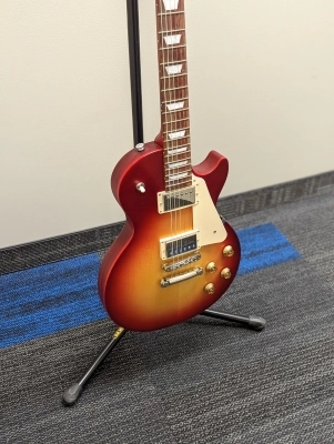 Gibson - Les Paul Tribute - Satin Cherry Burst 3