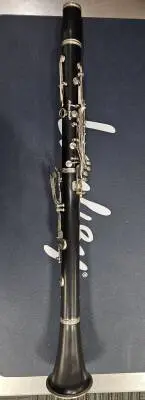 SELMER SOLOIST CLARINET WITH CASE 2