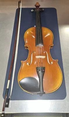 Yamaha Band - V7SG 4/4 2