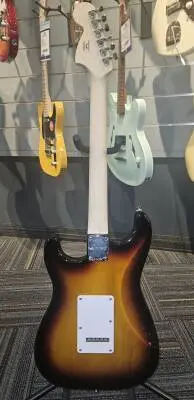 Squier - 037-8000-500 2