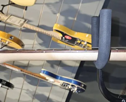 SQUIER AFFINITY STRAT - RED 2