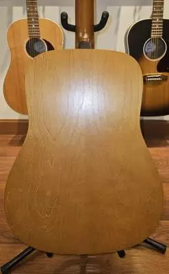 Art & Lutherie Almond 2