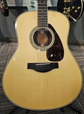 Yamaha - LL16-12ARE 2