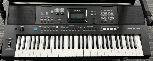 Yamaha - PSRE473