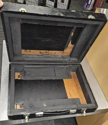 MACKIE 14 CHANNEL AUDIO MIXER 2