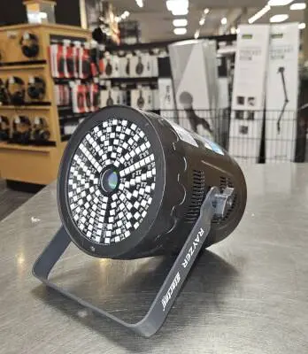 American DJ - RAYZER