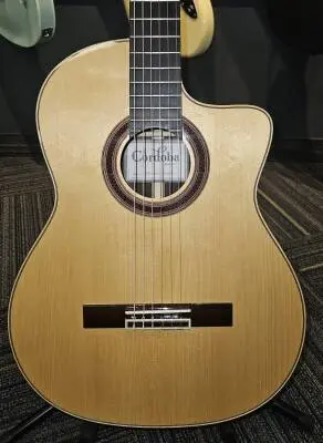 CORDOBA GK STUDIO NEGRA W/PICKUP 2