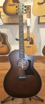 Taylor Guitars - 324CE V9