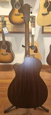 Taylor Guitars - 324CE V9 2