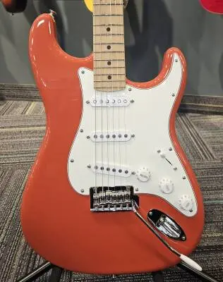 Fender - 014-4502-540 2