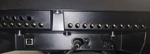 Yamaha - P45 B 2
