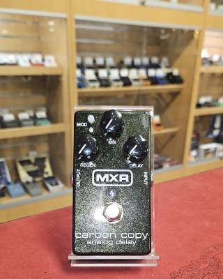 MXR M169 - Carbon Copy Analog Delay | Long & McQuade