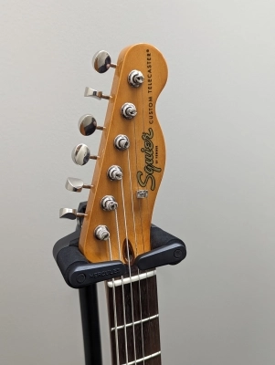 Squier - Classic Vibe Baritone Custom Telecaster - 3 Colour Sunburst 2