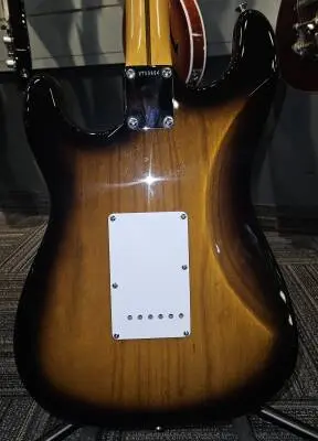 Fender - 017-7002-803 2