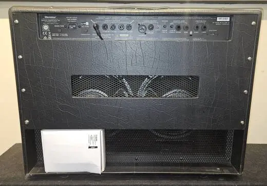 Blackstar Amplification - HTV60212KM3 2