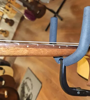 ALMANSA FLAMENCO SPRUCE/SYCAMORE W/TAP PLATE 2