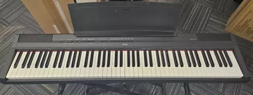 Yamaha - P115 B