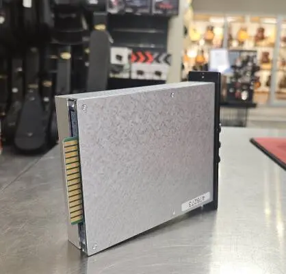 Radial - R700 0114 2