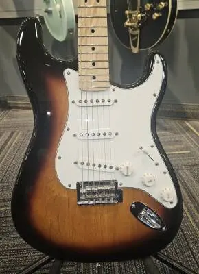 Fender - 014-4502-500 2