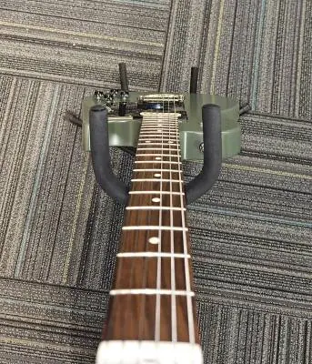 Godin Guitars - G47116 2