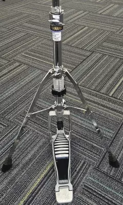 YAMAHA 800 SERIES SWIVEL BASE HIHAT STAND 2