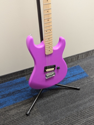 Kramer - Baretta Special Electric Guitar - Purple 3