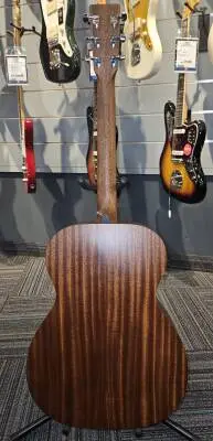 Martin Guitars - 000-10E SAPELE 2
