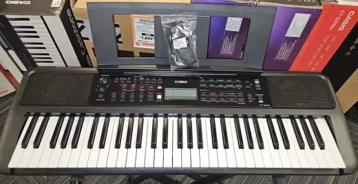 Store Special Product - Yamaha - PSRE383