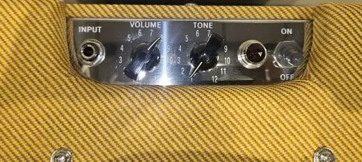 Fender - 223-1300-000 2