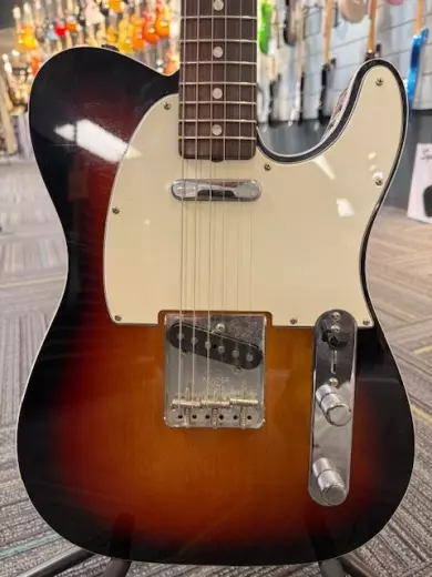 Fender - 011-0140-800 2