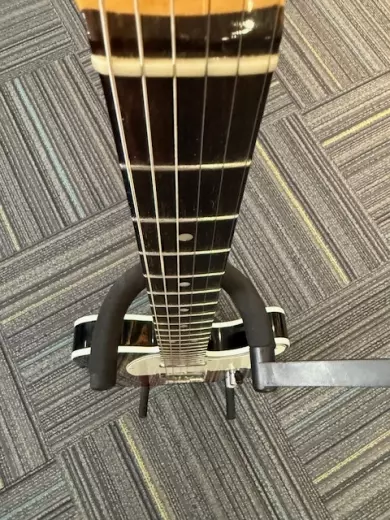 Fender - 011-0140-800 5