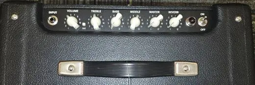 Fender - 223-1500-000 2