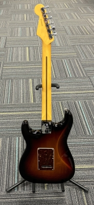 Fender - 011-3900-700 2
