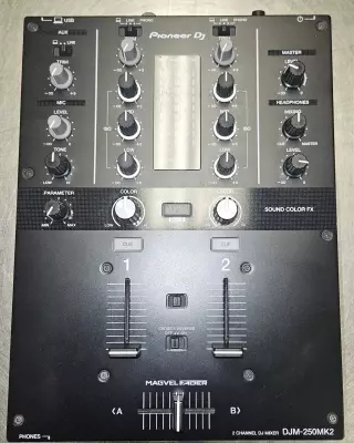 Pioneer DJ - DJM-250MK2 2