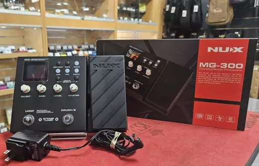 Nux MG-300 Modeling Guitar Processor