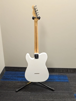 Fender - Player Telecaster Maple - Polar White 2