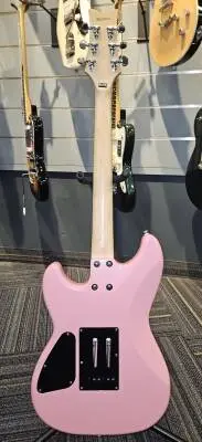 DIASY ROCK REBEL ROCKIT HEART RED PEARL 2