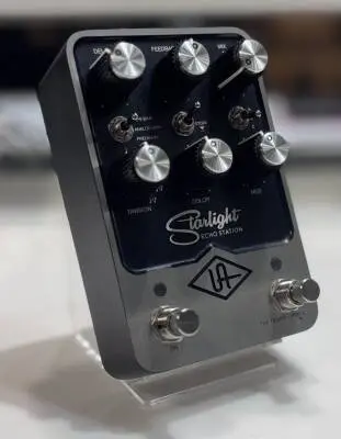 Starlight Echo Station Stereo Delay Pedal