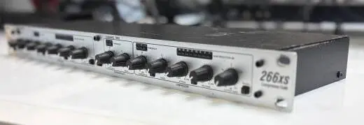 266XS - 2 Channel Compressor/Gate 2