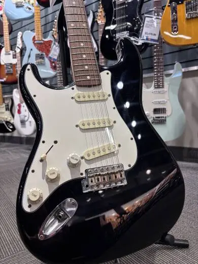 Japanese Fender Stratocaster 2