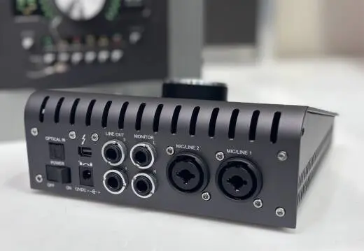 Apollo Twin MkII DUO Audio Interface - Heritage Edition 2